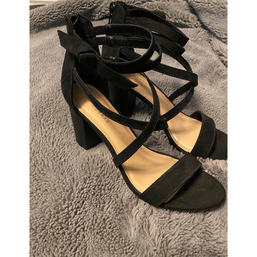 LC Lauren Conrad black high heels